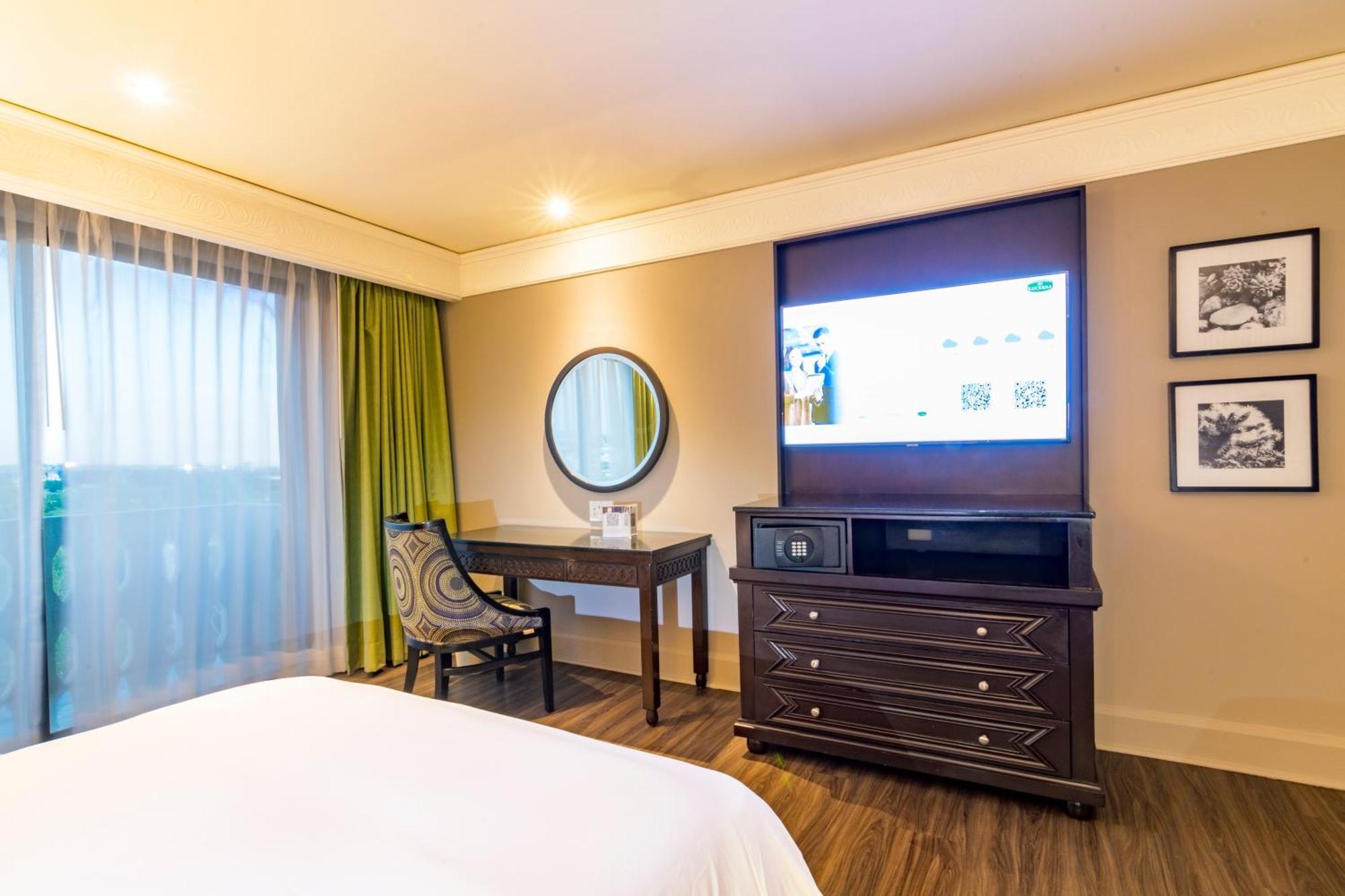 Hotel Lucerna Culiacan Bagian luar foto