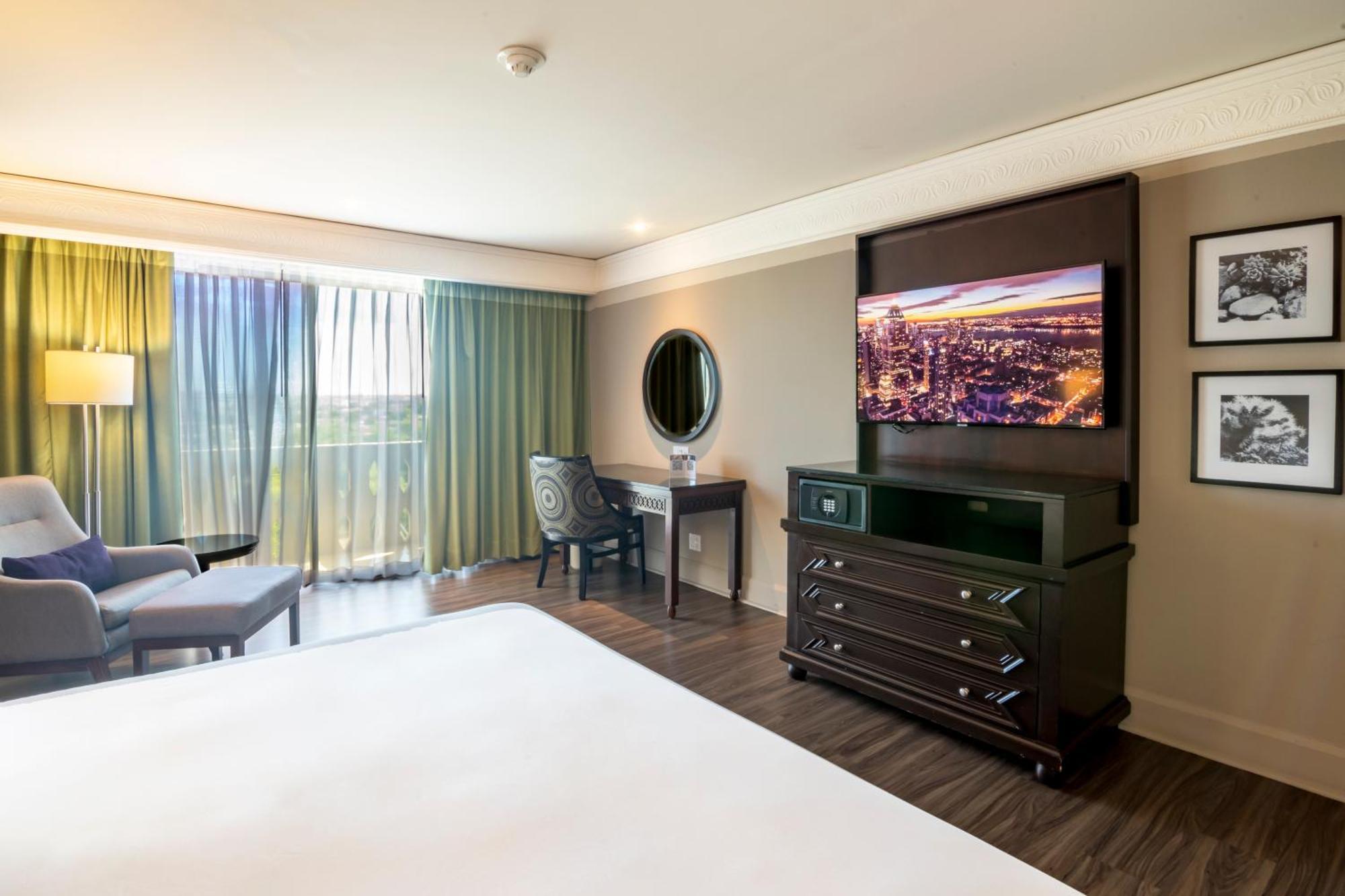 Hotel Lucerna Culiacan Bagian luar foto