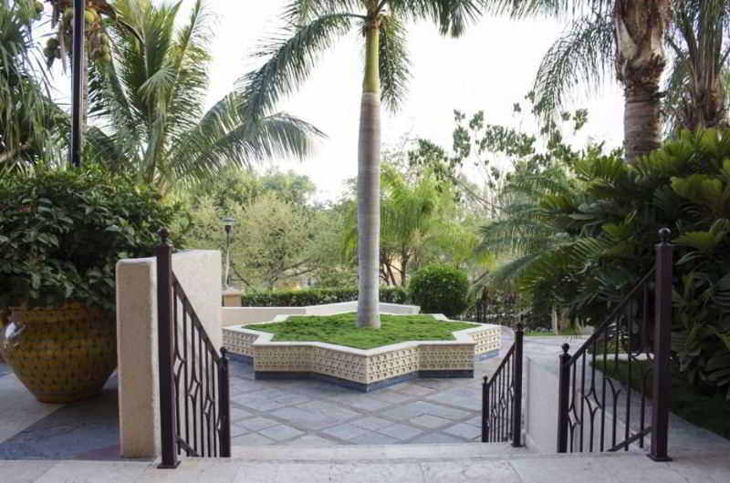 Hotel Lucerna Culiacan Bagian luar foto